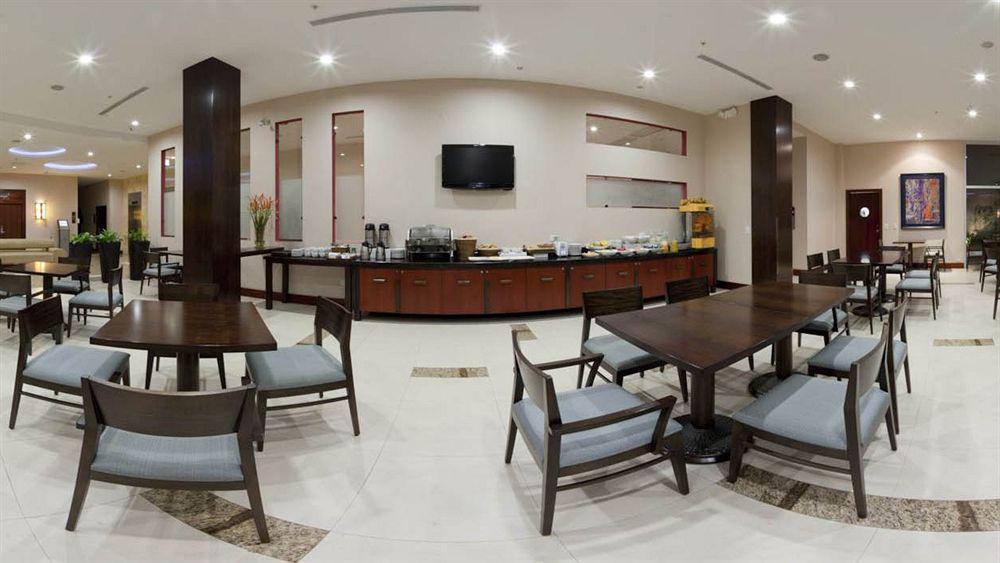 Holiday Inn Express Quito By Ihg Eksteriør bilde